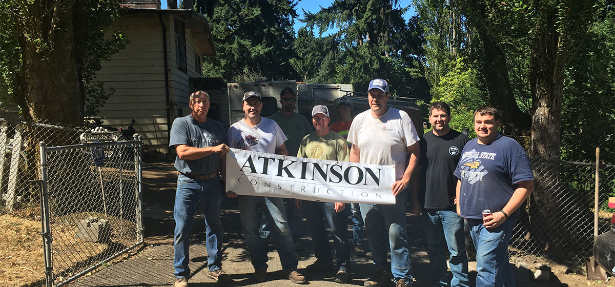 Sound Transit Project Teams Help Local Resident in Need