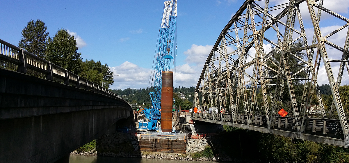 Atkinson Relocates Puyallup Bridge Span