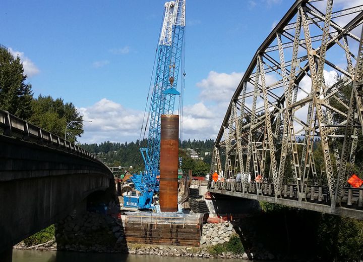 Atkinson Relocates Puyallup Bridge Span